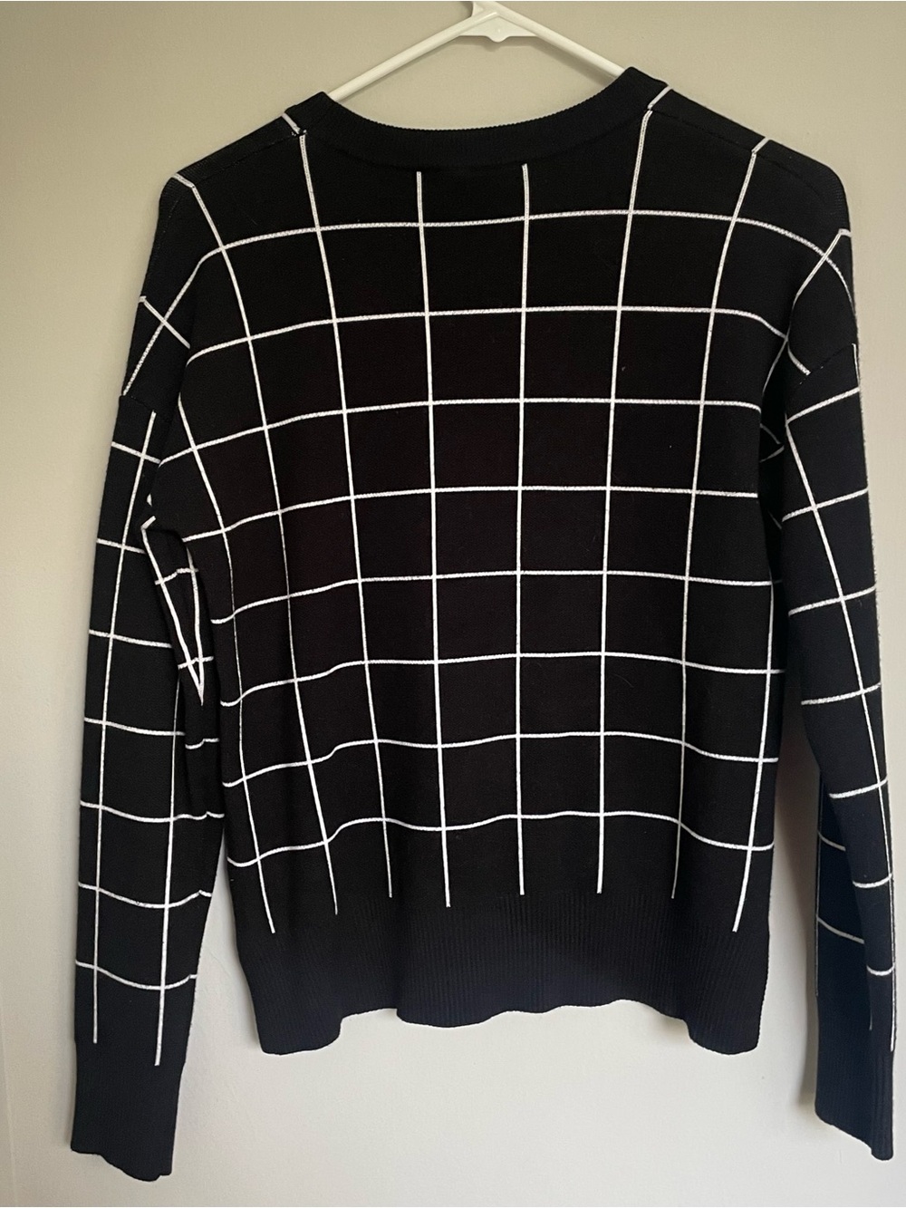 Saks Fifth Avenue Black Crewneck Sweater with White Windowpane Grid - Picture 2 of 4